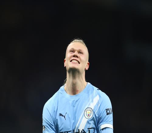 半场快讯,裁判受伤更,拉希米罚中,乐鱼体育官网,LEYU,Sports,足球直播,篮球赛事,体育高清,NBA直播