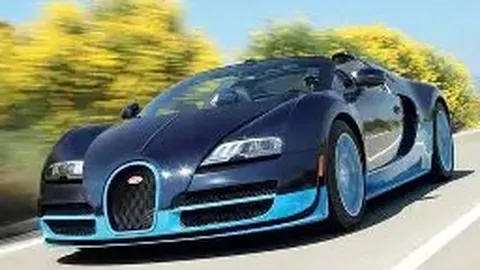 李玲在女子撑杆跳高测试赛中以4米60成绩夺魁