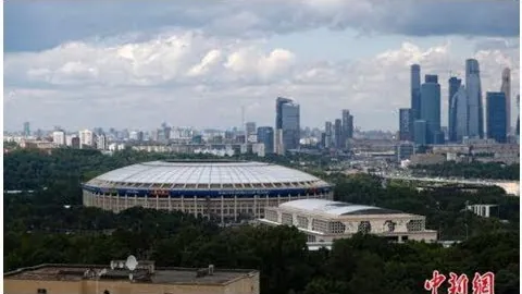 青岛海牛与河南过家家半场战平0-0，比赛进程平淡无奇